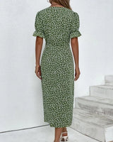 Timya - Schickes Wickel-Midikleid mit Blumenmuster und Knopfdetail | Elegantes Kleid mit V-Ausschnitt und Blumendruck