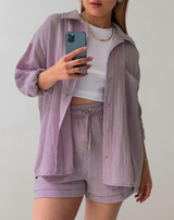 Sabrina – Umlegekragen und Shorts