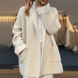 Damen Grobstrick Cardigan – Bequemer Oversized Cardigan in Beige – Weiche Strickjacke mit Taschen für Herbst & Winter