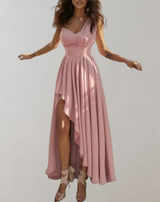 Victoria – Elegantes Cocktail-Galakleid