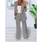 Vexa – farbiges, lässiges Set aus Blazer und Hose mit Tasche