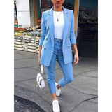 April – Mittellanger, einfarbiger Damenblazer