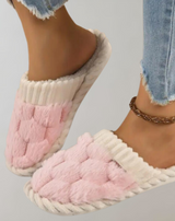 Minda™ - Plüsch Perfektion Hausschuhe