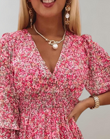 Moda - bedrucktes Sommerkleid mit V-Ausschnitt