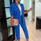 Linna – farblich passendes Set aus Blazer und Hose im Bürostil