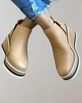 Betty - Mittelhohe Keilstiefel für Damen Schuhe