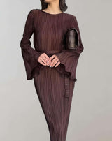 Chelsea - Tailliertes langes Kleid mit Falten