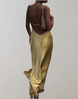 Adelaide - Sexy rückenfreies Kleid | Goldenes Spitzenkleid | Cocktailkleid mit Schlitz