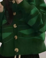 Erich - Gestrickter Pullover mit Knöpfen