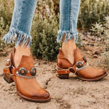 Stylische Damen-Westenstiefeletten mit Ketten- und Schnallen-Details – Boho-Cowboy Look, Braun