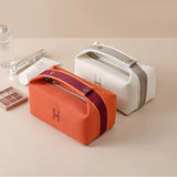 Helen - Kometiktasche Make-up Tasche Mit H Aufdruck | Wasserdichte Kosmetiktasche mit stabilem Reißverschluss