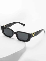 Bella – Sonnenbrille im V-Stil Schwarz-Gold | Vintage Sunglasses Women