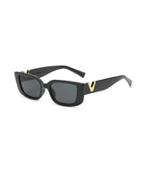Bella – Sonnenbrille im V-Stil Schwarz-Gold | Vintage Sunglasses Women