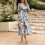 Gein - Charmantes Blumenkleid mit V-Ausschnitt