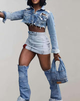 Vivian - Blaue verkürzte Jeansjacke mit Knopfleiste und Rissmuster Jacke