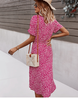 Wera - Midikleid mit floralem Muster | Damenkleid aus leichtem Stoff mit V-Ausschnitt