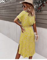 Wera - Midikleid mit floralem Muster | Damenkleid aus leichtem Stoff mit V-Ausschnitt