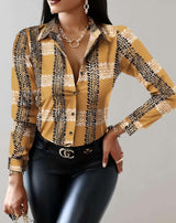 Phoebe - Gut sitzendes Poloshirt mit Knöpfen