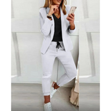 Ayumi – Slim-Fit-Set aus Blazer und Hose