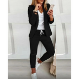 Ayumi – Slim-Fit-Set aus Blazer und Hose