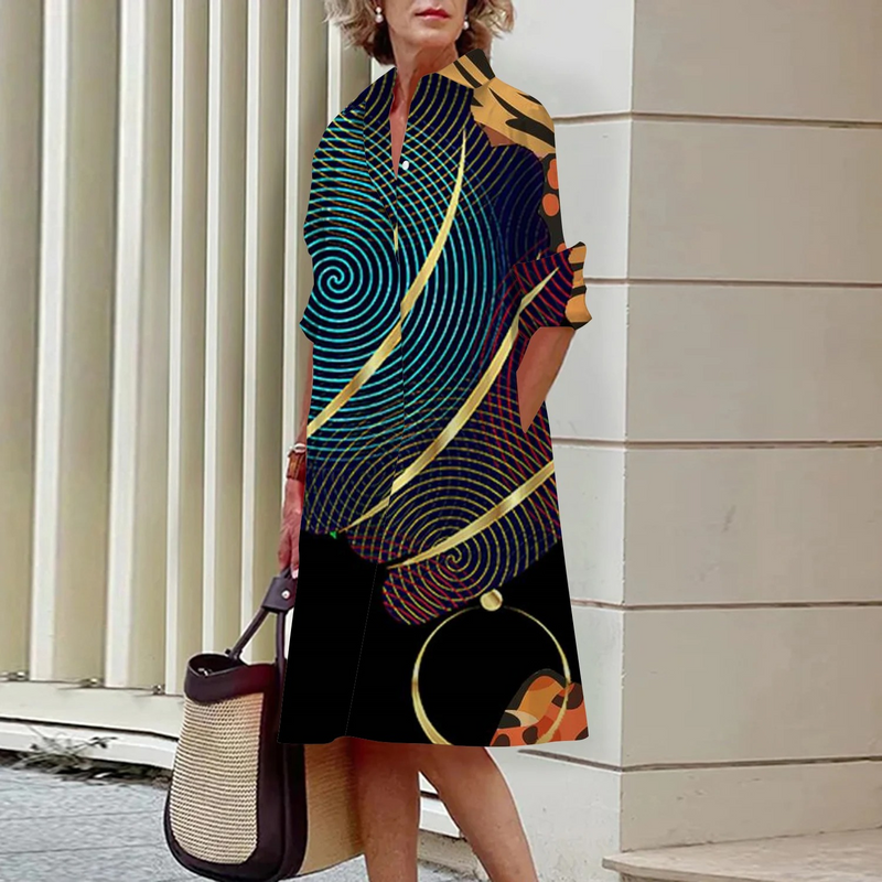Miya – schmales Hemdkleid mit geometrischem Print und Wendekragen