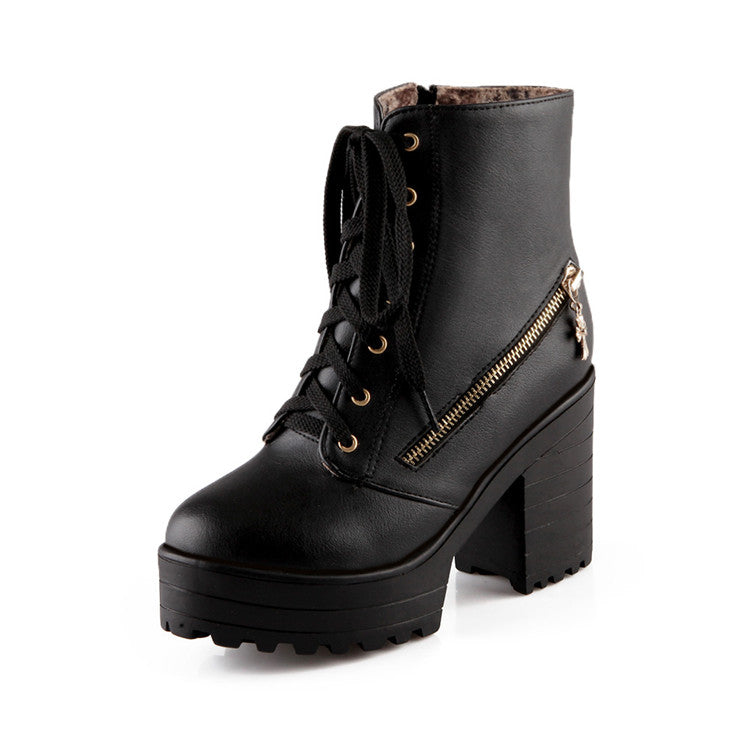 Britisch inspirierte Retro-Martin-Stiefel mit zeitloser Eleganz