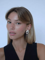 Yula - Elegantes Ohrringe mit Mini Knoten | Ohrstecker im Gold und Silber