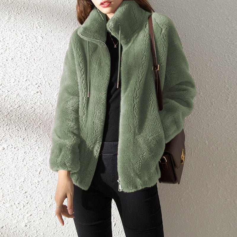 Herbstliche Eleganz - Modische Gesteppte Fleecejacke für Damen